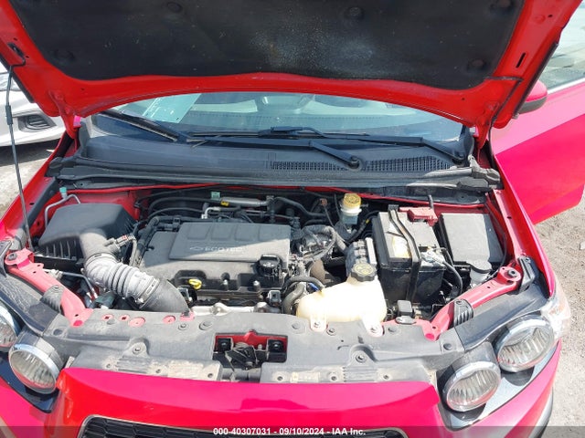 Chevrolet Sonic Lt Auto 2015 1G1JC6SB1F4131431 Image 10