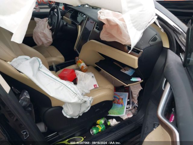 5YJXCDE28HF051976 Tesla Model X 100d/75d/90d