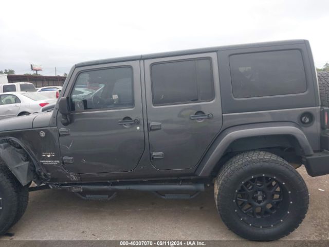 1C4HJWEG1GL165850 Jeep Wrangler Unlimited Sahara