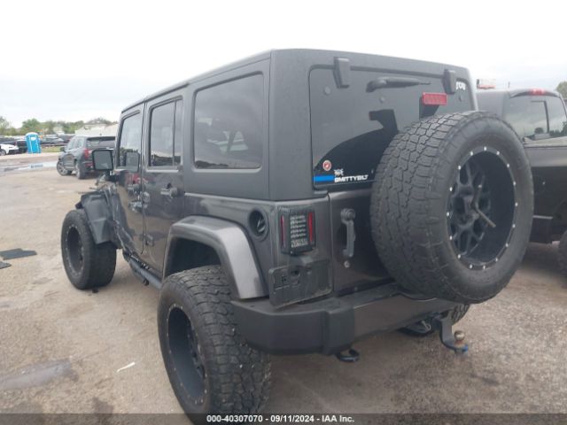 1C4HJWEG1GL165850 Jeep Wrangler Unlimited Sahara