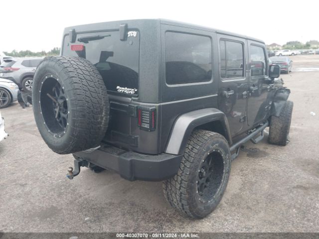 1C4HJWEG1GL165850 Jeep Wrangler Unlimited Sahara