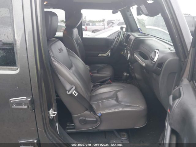 1C4HJWEG1GL165850 Jeep Wrangler Unlimited Sahara