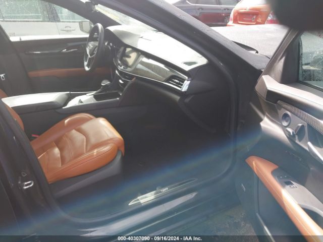 1G6KD5RS0HU176679 Cadillac CT6 LUXURY
