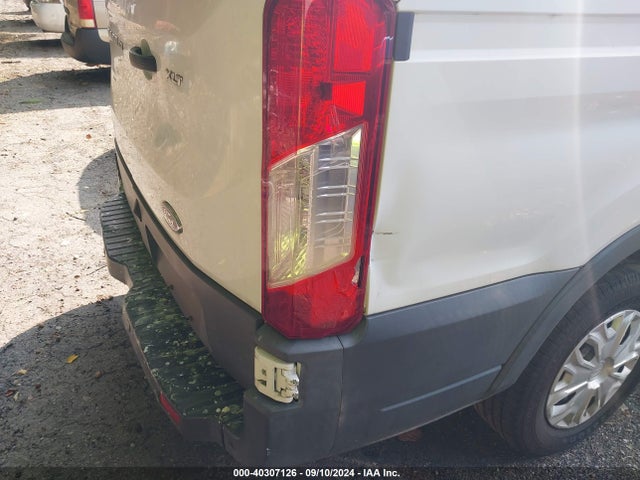 1FMZK1ZMXFKA86861 Ford Transit-150 Xlt