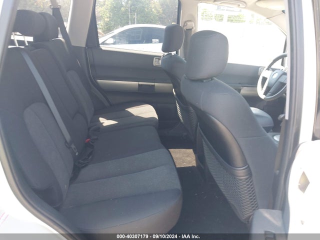2004 MITSUBISHI ENDEAVOR 4A4MM31S74E002126 Photo 7