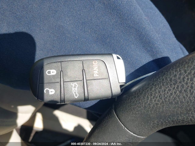 Aukcja sprzedaży 2015 Chrysler 200 Limited, vin: 1C3CCCAB6FN760021, numer aukcji: 40307230