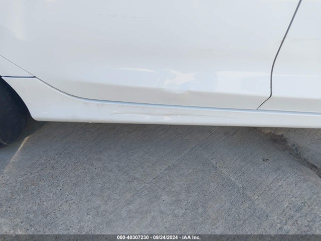 Aukcja sprzedaży 2015 Chrysler 200 Limited, vin: 1C3CCCAB6FN760021, numer aukcji: 40307230
