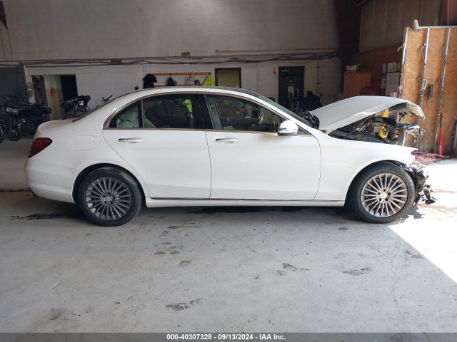55SWF4KB0GU129073 Mercedes-Benz C 300 4matic/luxury 4matic/sport 4matic