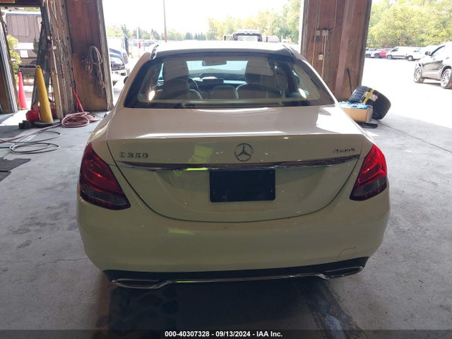 55SWF4KB0GU129073 Mercedes-Benz C 300 4matic/luxury 4matic/sport 4matic