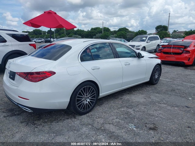 W1KAF4GB6NR015323 Mercedes-Benz C 300 Sedan