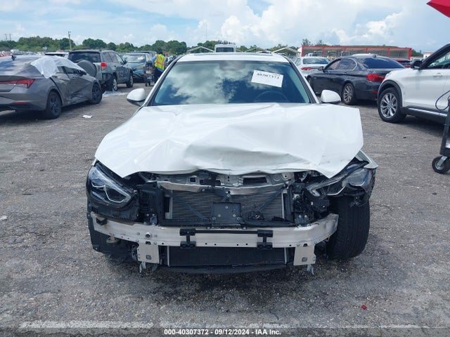 W1KAF4GB6NR015323 Mercedes-Benz C 300 Sedan