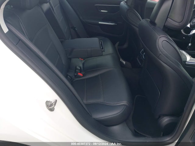 W1KAF4GB6NR015323 Mercedes-Benz C 300 Sedan