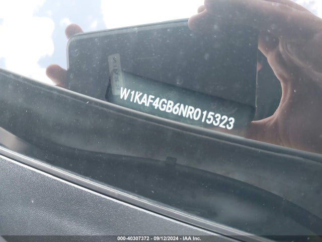 W1KAF4GB6NR015323 Mercedes-Benz C 300 Sedan