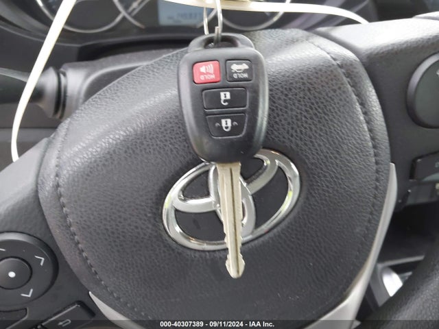 Toyota COROLLA LE 2014 5YFBURHE2EP080867 Image 11
