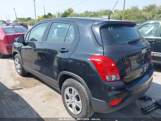 Chevrolet TRAX LS 2017 3GNCJKSB6HL272255 Image 3