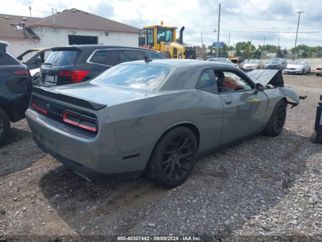 2C3CDZFJ9JH287877 Dodge Challenger 392 Hemi Scat Pack Shaker