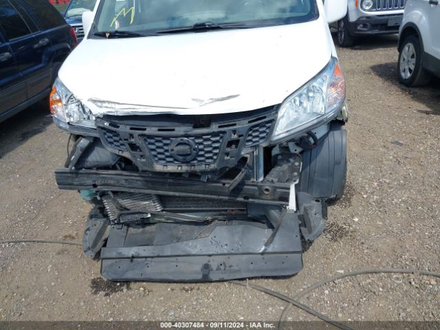 3N6CM0KN1FK690480 Nissan NV200 SV