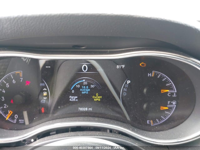 1C4RJEBG3JC397778 Jeep Grand Cherokee Limited 4x2