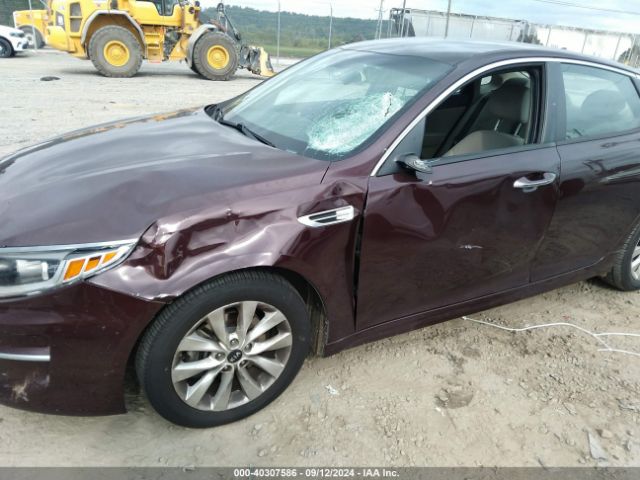 5XXGT4L31JG258532 KIA Optima Lx