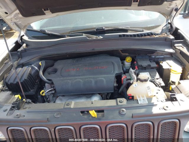ZACCJBCT4FPB30345 Jeep Renegade Trailhawk