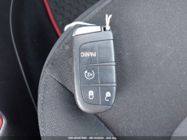 ZACCJBCT4FPB30345 Jeep Renegade Trailhawk