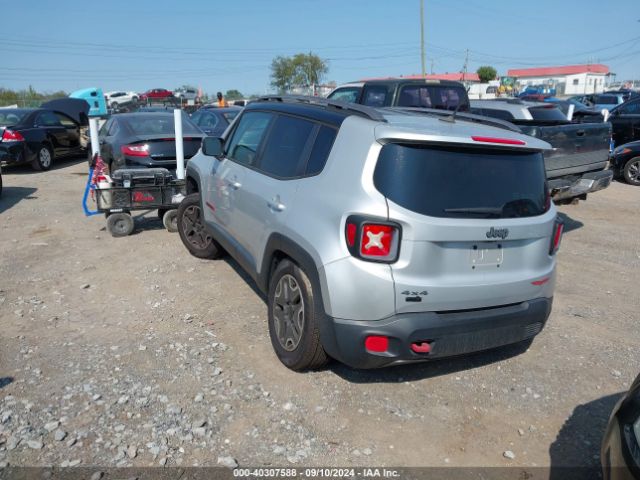 ZACCJBCT4FPB30345 Jeep Renegade Trailhawk