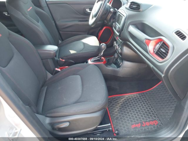ZACCJBCT4FPB30345 Jeep Renegade Trailhawk