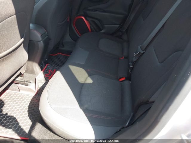 ZACCJBCT4FPB30345 Jeep Renegade Trailhawk