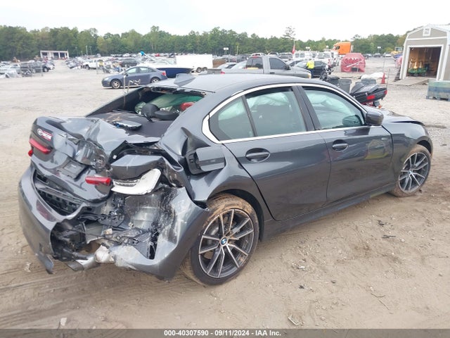 3MW5R1J0XM8B53395 BMW 330I