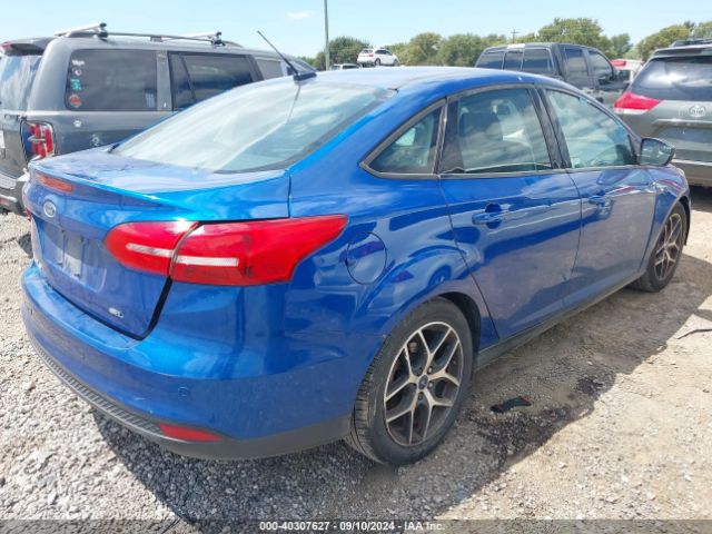 1FADP3H23JL303218 Ford FOCUS SEL