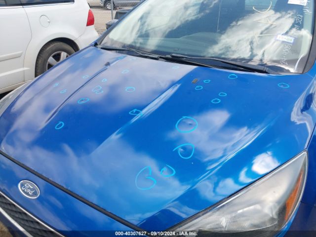 1FADP3H23JL303218 Ford FOCUS SEL