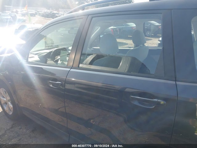 Subaru Forester 2.5i 2016 JF2SJABC3GH544380 Image 14