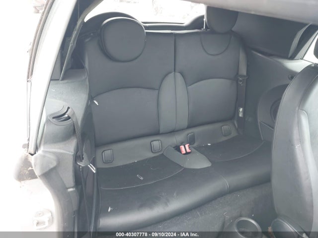 2009 MINI COOPER WMWMR33509TU96460 Photo 7