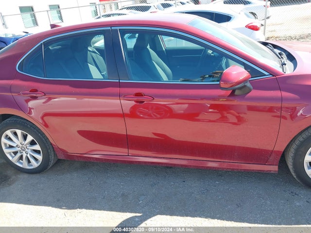 Toyota CAMRY LE 2020 4T1C11AK0LU301134 Image 13