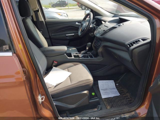 1FMCU0GD5HUE06964 Ford ESCAPE SE