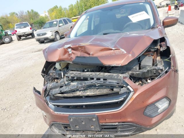 1FMCU0GD5HUE06964 Ford ESCAPE SE