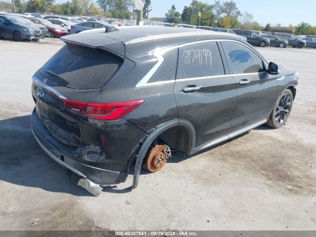 3PCAJ5M3XKF111856 Infiniti QX50