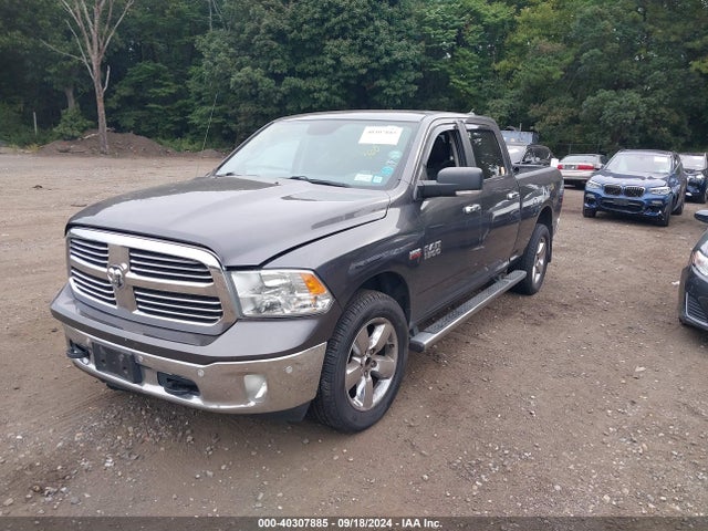 1C6RR7TT2HS565367 RAM 1500 Big Horn  4x4 6'4 Box