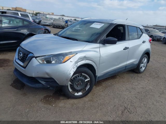 3N1CP5CU3JL520429 Nissan KICKS S