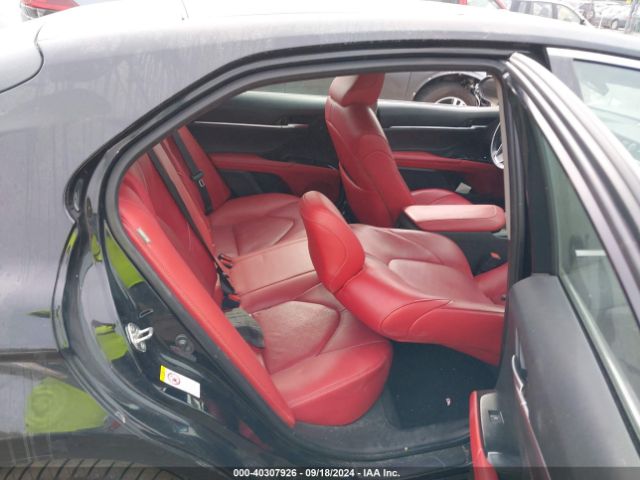 4T1B61HK6JU092028 Toyota CAMRY XSE
