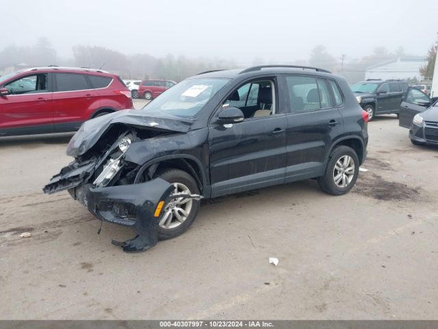 WVGBV7AX7GW590098 Volkswagen TIGUAN S