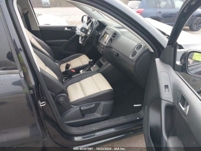 WVGBV7AX7GW590098 Volkswagen TIGUAN S
