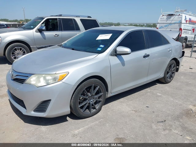 Toyota CAMRY LE 2014 4T4BF1FK9ER341176 Image 2