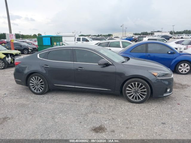 KNALB4J14J5121685 KIA Cadenza Premium