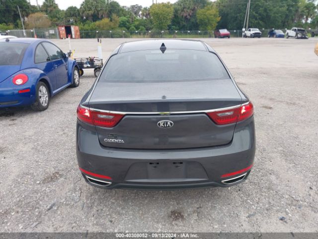 KNALB4J14J5121685 KIA Cadenza Premium