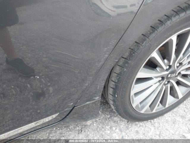 KNALB4J14J5121685 KIA Cadenza Premium