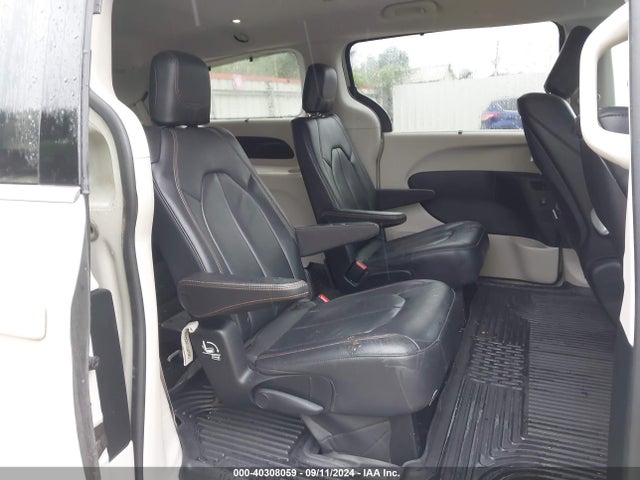 2C4RC1EG0HR757007 Chrysler Pacifica Touring-l Plus