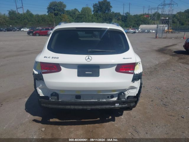 WDC0G4KBXJV085266 Mercedes-Benz Glc 300 4matic