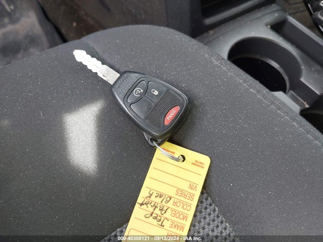 1C4NJRFB6GD646985 Jeep Patriot Latitude