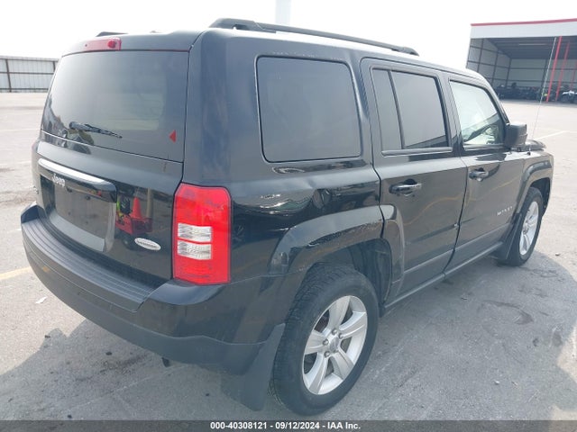 1C4NJRFB6GD646985 Jeep Patriot Latitude